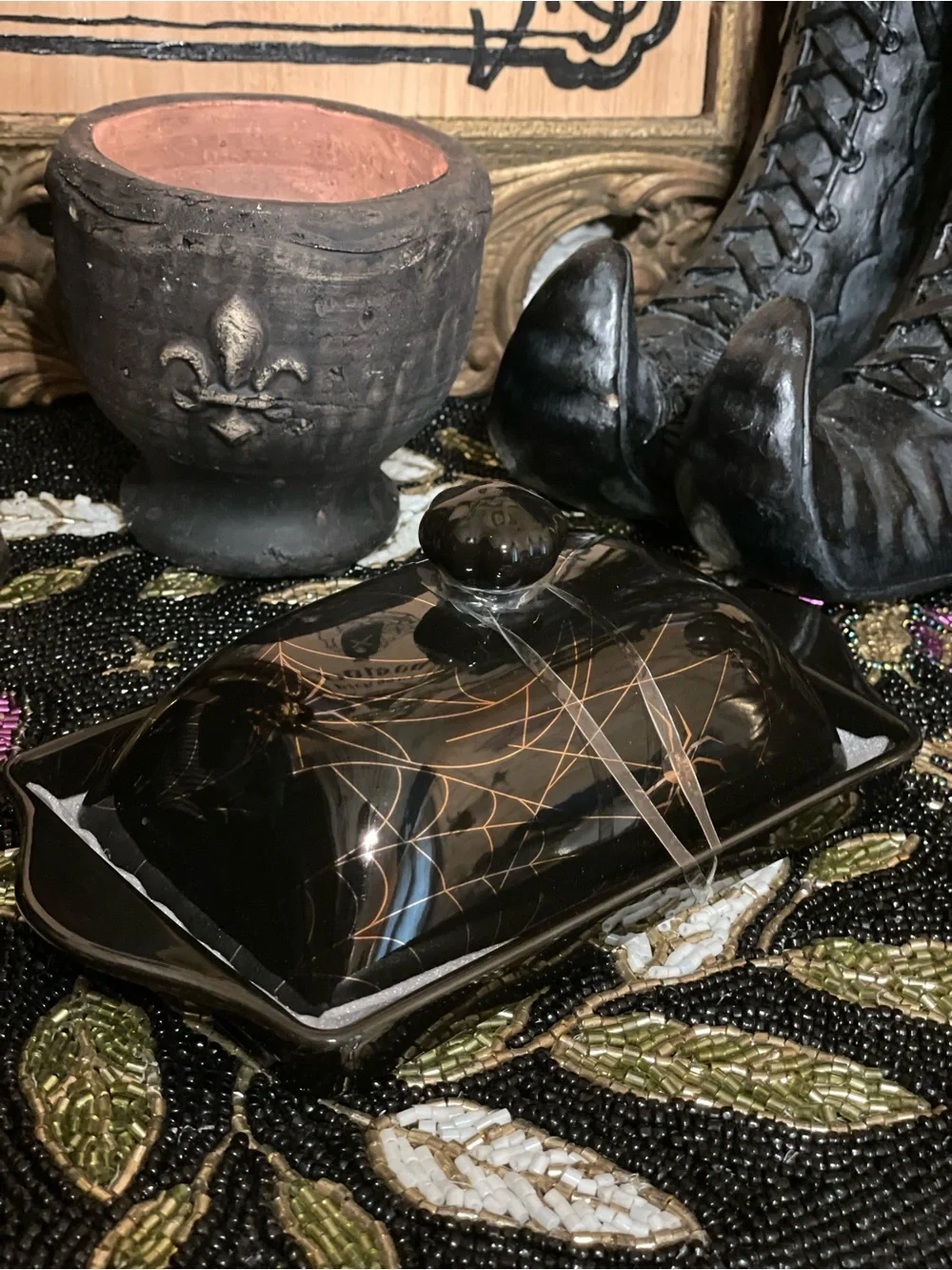 PARK CHATEAU NWOT Black Ceramic Butter Dish with Gold Spider Webbing Accent
